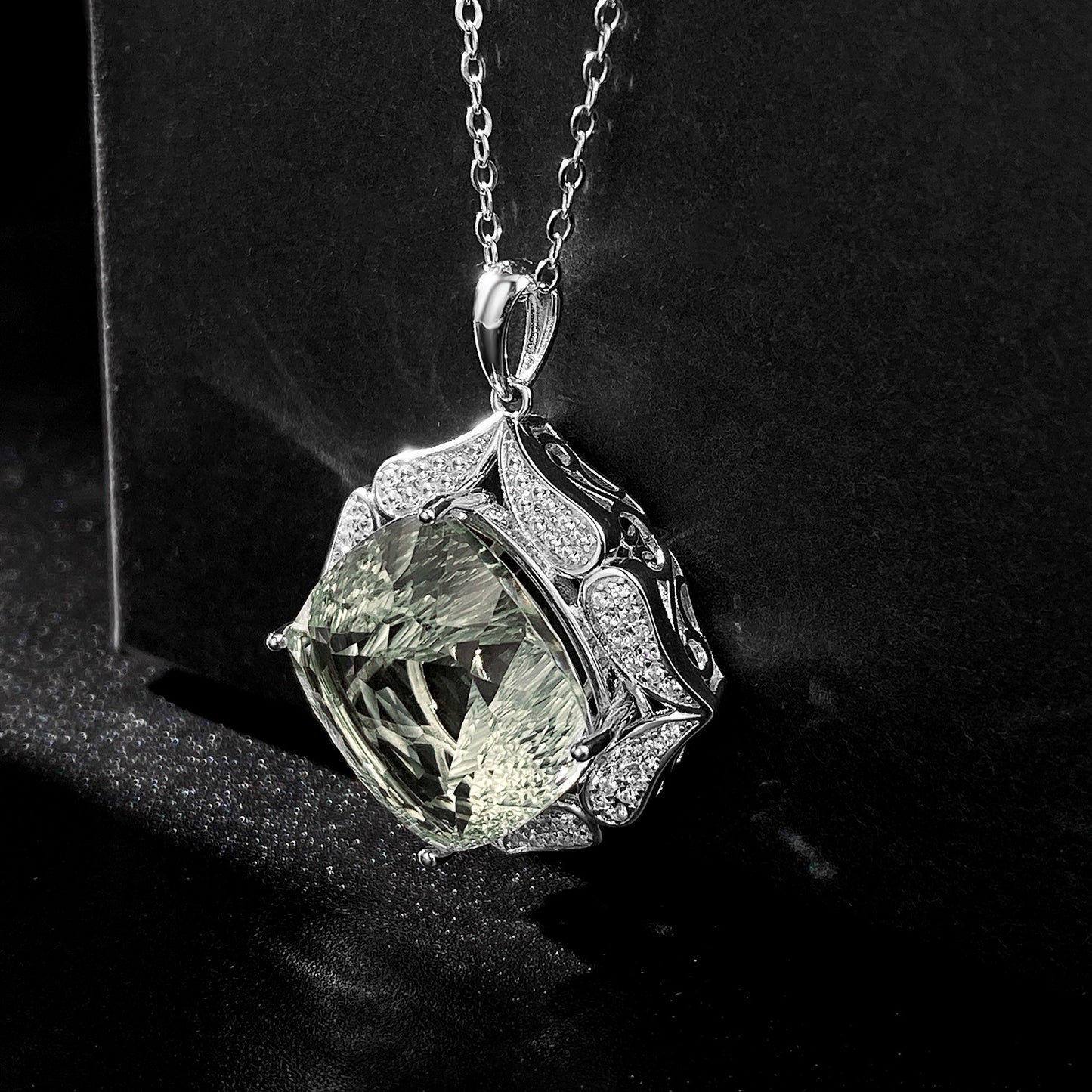 Luxury Sweater Chain Femininity S925 Silver Set Large Natural Green Crystal