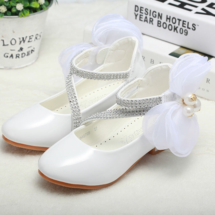 Chaussures princesses enfants avec petits talons hauts