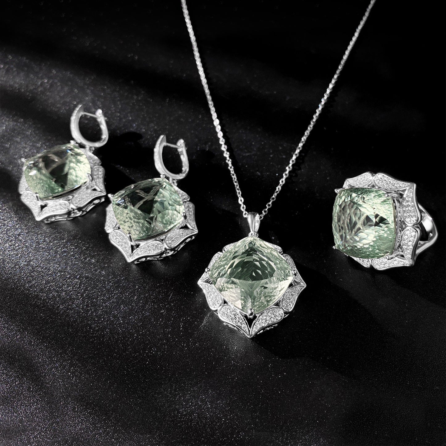 Luxury Sweater Chain Femininity S925 Silver Set Large Natural Green Crystal