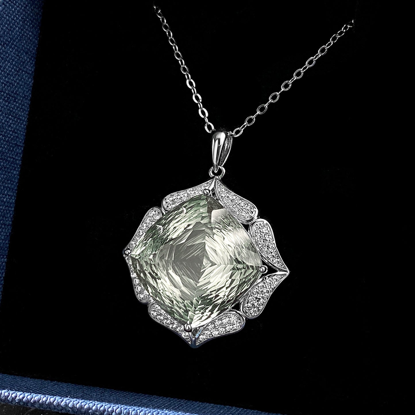 Luxury Sweater Chain Femininity S925 Silver Set Large Natural Green Crystal
