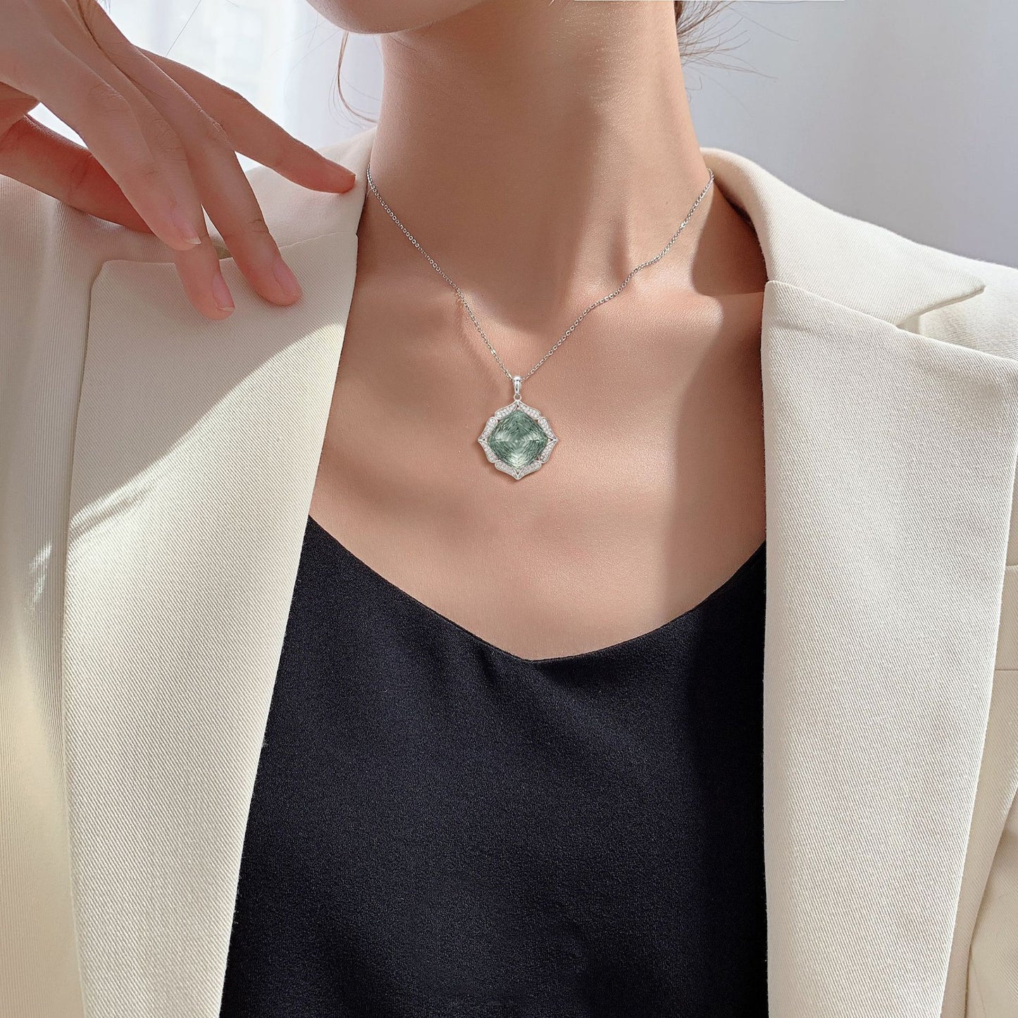 Luxury Sweater Chain Femininity S925 Silver Set Large Natural Green Crystal