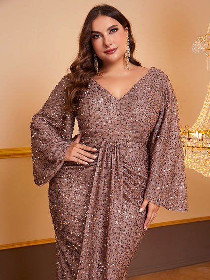 Robe de soirée plissée à manches longues et paillettes- Long sleeve pleated dress