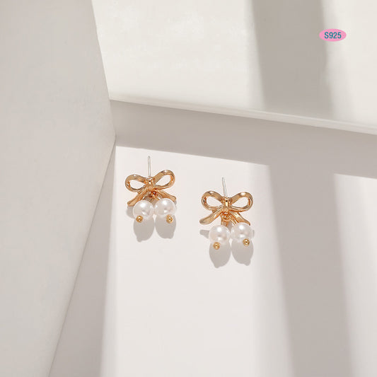 Fashion earrings for children